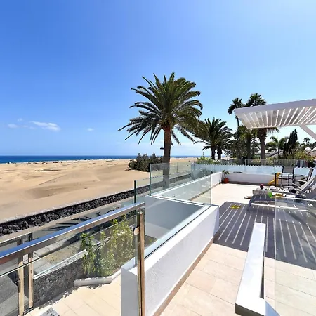 Beachfront Del Ingles Exclusive Breathtaking Views Over The Sea And Dunes Private Heated Pool Terrace Bbq 200 M To, Villa Las Palmas / Gran Canaria